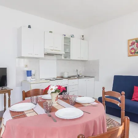 Prázdninový dům Beautiful In With Kitchen *